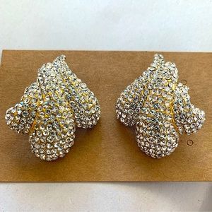 COPY - Vintage JARIN rhinestone clip on earrings